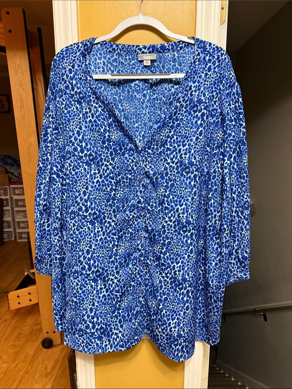 Catherines 4X Blue Leopard Print Button Front Blouse Plus Size Tie Sleeve